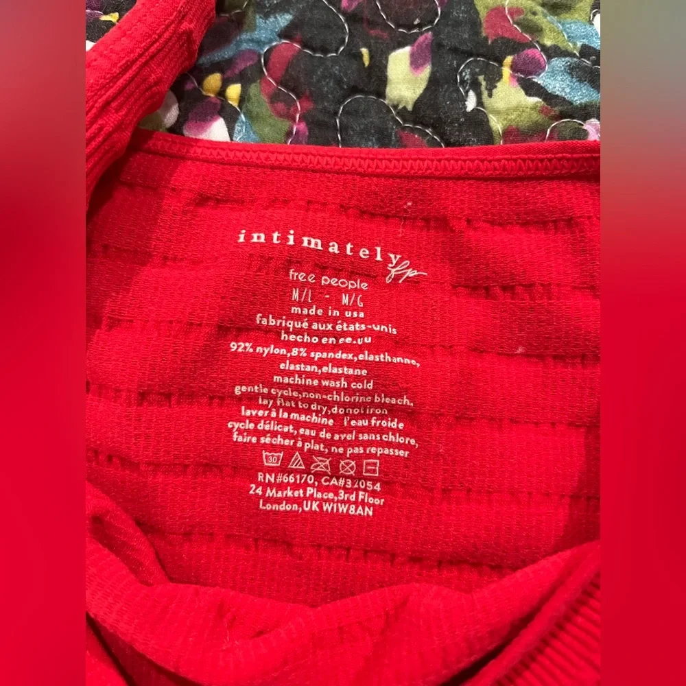 Free People Lot of Two Pink and Red Women's Tank Tops - Picture 2 of 5